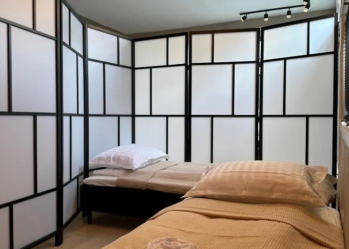 A Place To Stavanger, 4 *