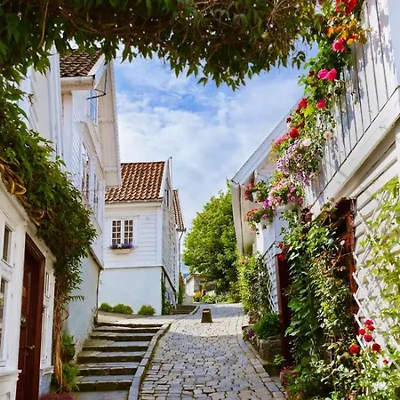A Place To Stavanger, 4 * 斯塔万格