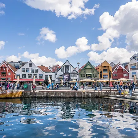公寓 A Place To Stavanger, 4 *